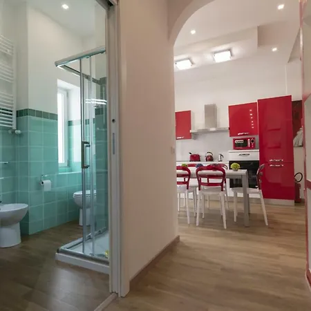 Colosseo Apartments And Rooms - Rome City Centre Exterior photo