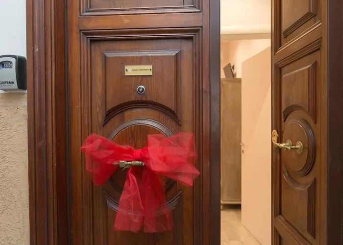 Colosseo Apartments And Rooms - Rome City Centre